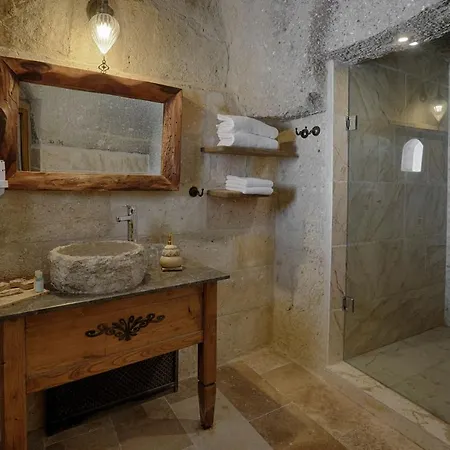 赫拉凯弗套房酒店 格雷梅