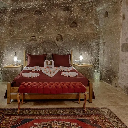 Hera Cave 3*