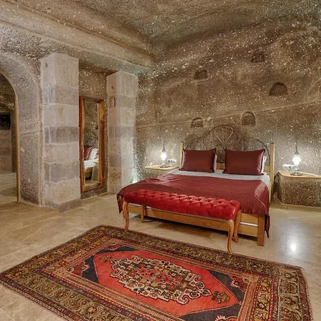 Hera Cave Hotel