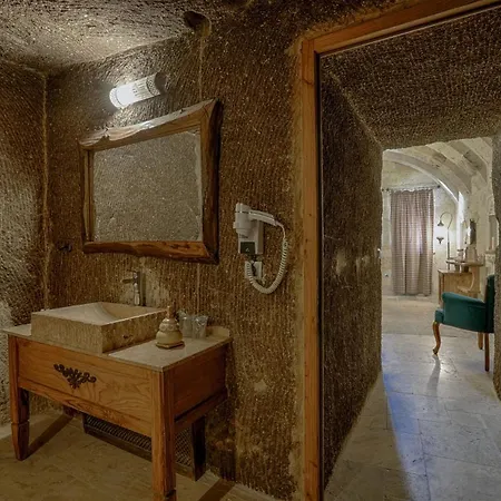 赫拉凯弗套房酒店 酒店 3*