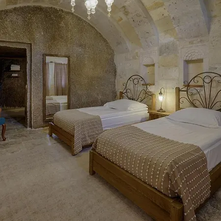 赫拉凯弗套房酒店