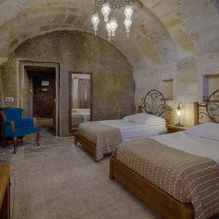 赫拉凯弗套房酒店 3* 格雷梅