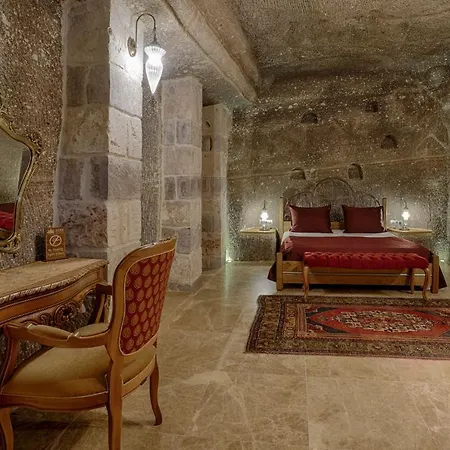 Hera Cave Hotel