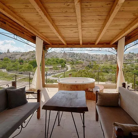 赫拉凯弗套房酒店