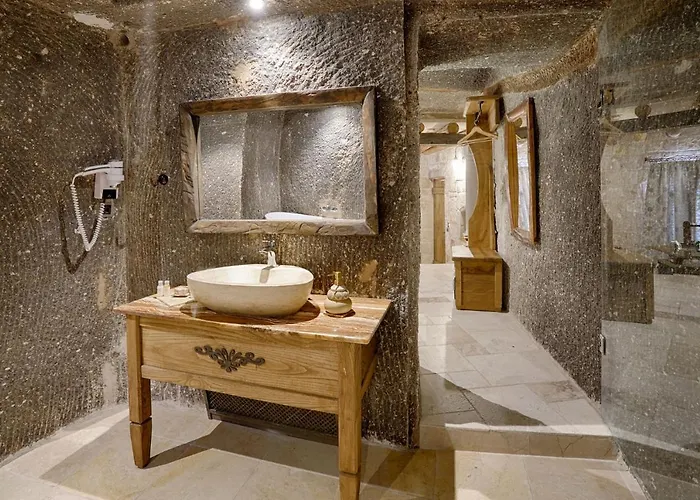 Hera Cave מלון 3*