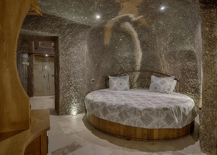 Hera Cave 3* גורמה