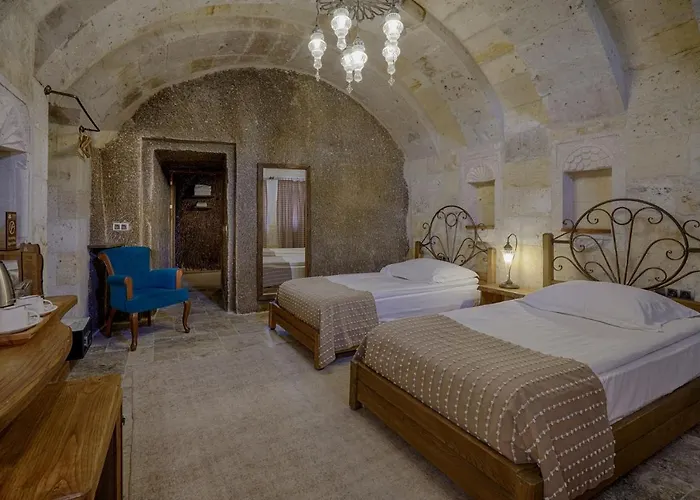 Hera Cave 3* גורמה