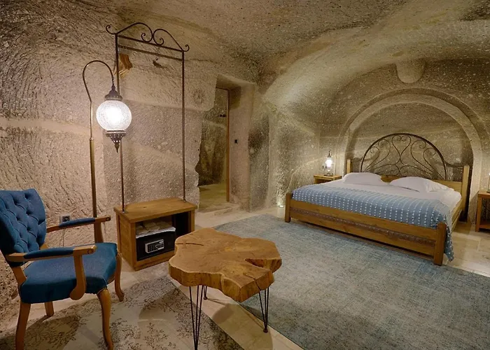 Hera Cave Hotel