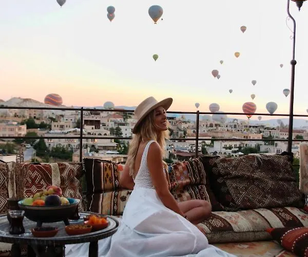 Hera Cave מלון גורמה