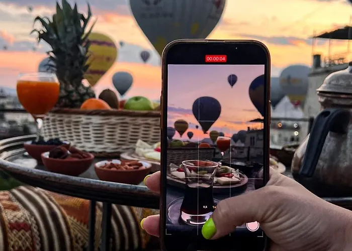 מלון Hera Cave גורמה